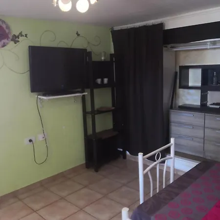 Flor De Loto -finquita Lotusflower * Aguatona