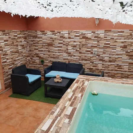 Flor De Loto -finquita Lotusflower * Aguatona